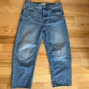 Madewell Darted Barrel Leg jeans size 28